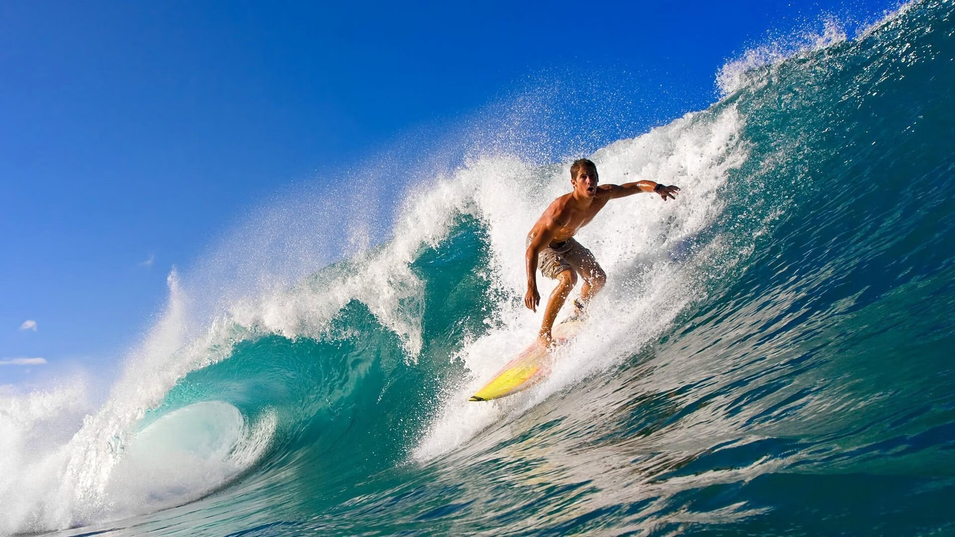 自我救赎之夜,曼城绝境中,卢卡库用一记惊天远射找回尊严