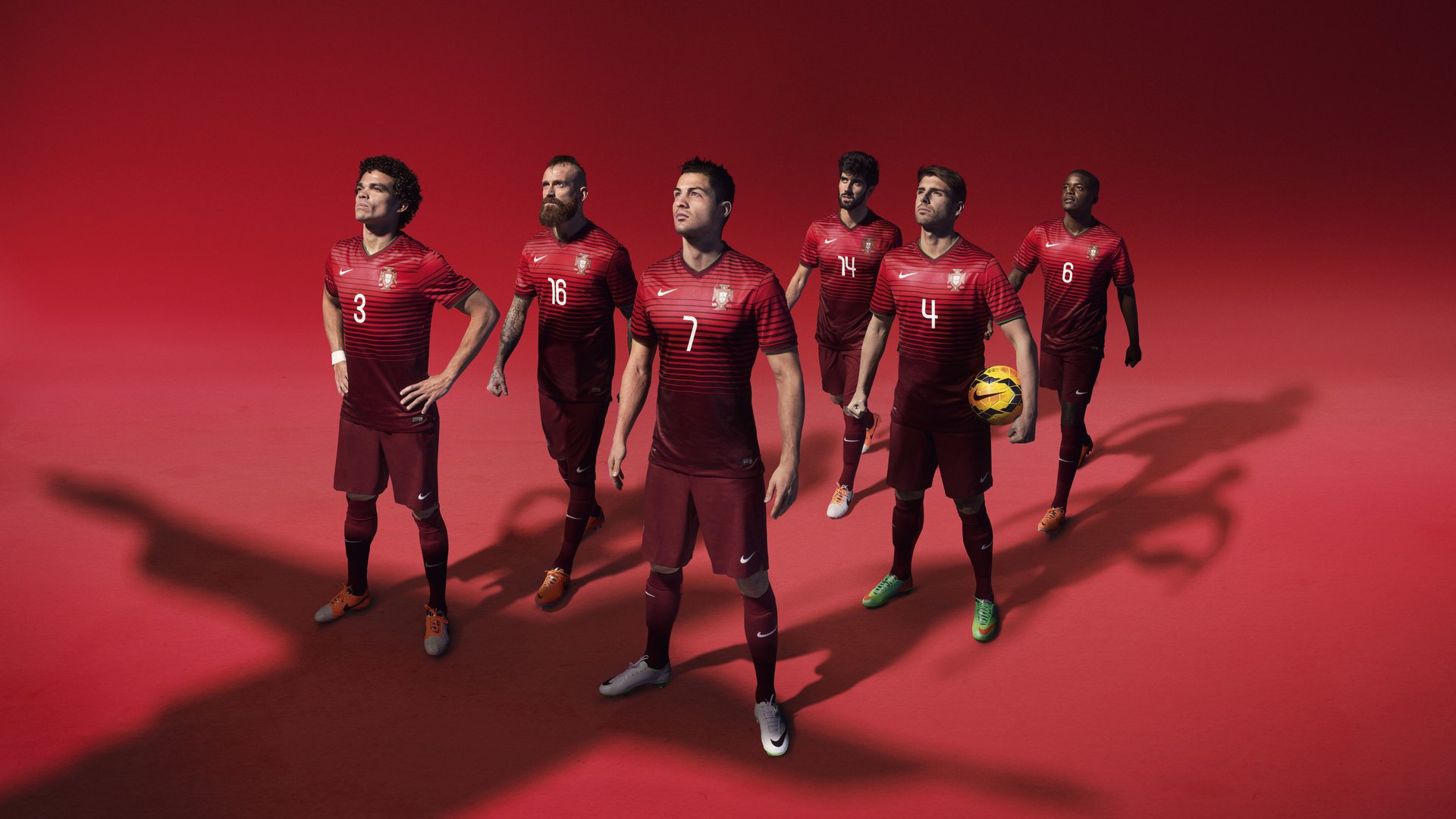 南美狂潮席卷都灵！哥伦比亚3-0尤文图斯，一场窒息式足球的战术教科书